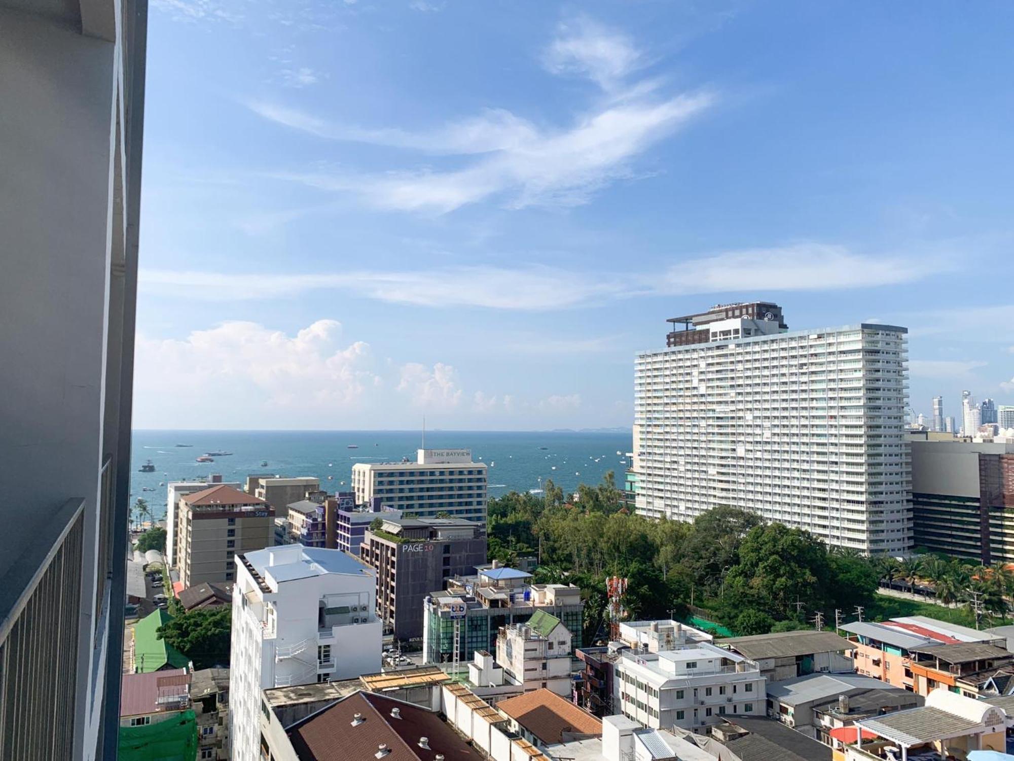 Appartement The Base Prime Pattaya